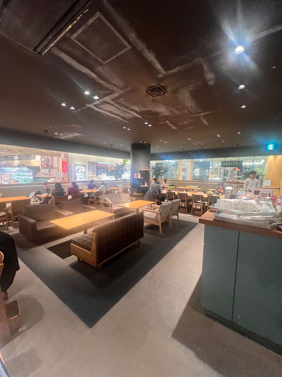 mitsuboshi_7's tweet photo. 健康的にご飯食べるならここめちゃいい！

📍大阪梅田
「24/7cafe apartment」

「まぐろとアボカドの明太子丼」（1600円）と「チキンカツたっぷりおろしポン酢」（1730円）を注文。

アボカドのクリーミーさと明太子のピリッとした塩気とマグロが絶妙にマッチ。

さらに、添えられた海苔やごまが風味を引き立て、最後まで飽きずに楽しめる一品でした。ヘルシーで満足感があり、女性にも人気が高そうです。

「チキンカツたっぷりおろしポン酢」は外はサクサク中はジューシーなチキンカツが絶品。たっぷりのおろしポン酢がさっぱり感を加え重さを感じさせない味わいに仕上がっています。

店内は広々としていてゆったりとした時間が流れる居心地の良い空間。