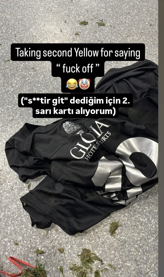 thesouza10000's tweet photo. Aynısını gs-Antalya maçında vinicus demişti hakemin yüzüne baka baka kart bile çıkmamıştı. Futbol İzlemiyoruz Tiyatro İzliyoruz. #Antiistanbul https://t.co/8HV9fdxZLy