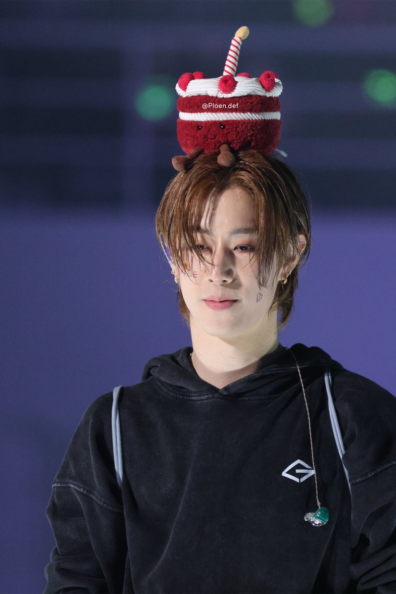 Ploendef's tweet photo. 귀여운 ~ 💖
2025-02-01

#MARKTUAN @marktuan 
#GOT7 #갓세븐
#GOT7_NESTFEST #GOT7_WINTER_HEPTAGON https://t.co/9CHlY1yEDB