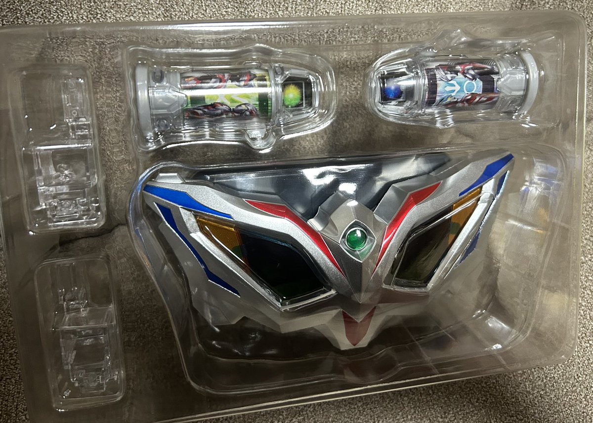 ウルトラマンジードより、ウルトラレプリカ ウルトラゼロアイNEOです