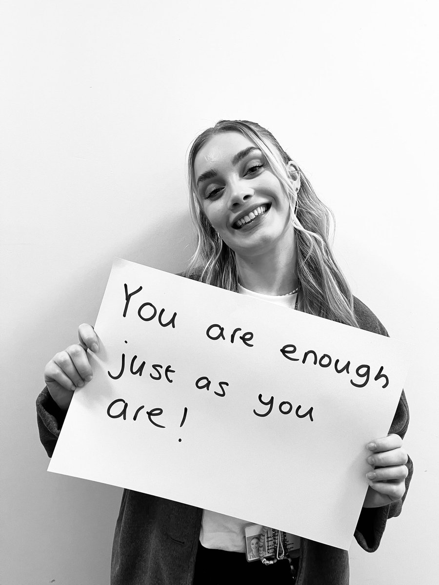 Kate Tasker 💙 (@nursektasker) on Twitter photo Every week is Children’s Mental Health week on Hope Ward. Here’s our amazing team with their words of advice.
Next up is Emily 🩶
#ChildrensMentalHealthWeek #CAMHS
<a href="/PennineCareNHS/">Pennine Care NHS FT</a> <a href="/Place2Be/">Place2Be</a> <a href="/ChrisMurrayAD/">Chris Murray</a> <a href="/gordonmilson/">Dr Gordon Milson</a> <a href="/Emilyfarrpsy/">Emily</a> Every week is Children’s Mental Health week on Hope Ward. Here’s our amazing team with their words of advice.
Next up is Emily 🩶
#ChildrensMentalHealthWeek #CAMHS
<a href="/PennineCareNHS/">Pennine Care NHS FT</a> <a href="/Place2Be/">Place2Be</a> <a href="/ChrisMurrayAD/">Chris Murray</a> <a href="/gordonmilson/">Dr Gordon Milson</a> <a href="/Emilyfarrpsy/">Emily</a>