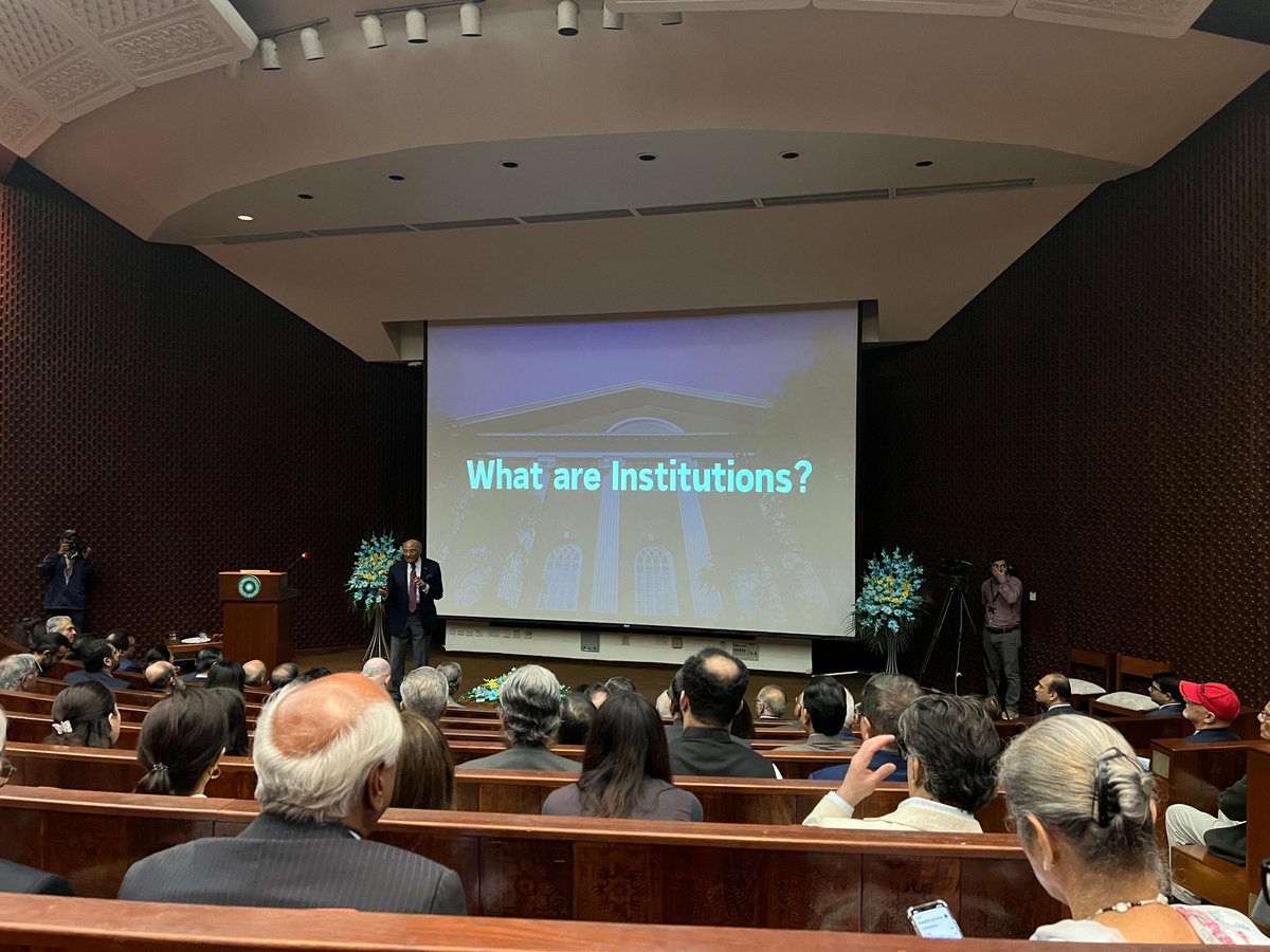 AdilHaiderMD's tweet image. What an inspiring talk given by @AKUGlobal 's first president, Shams Kassim-Lakha: ‘Institutions build Nations’. Thank you for teaching us how good governance can create good structures and policies. AKU is a success because of your expertise, and we all follow in your footsteps.