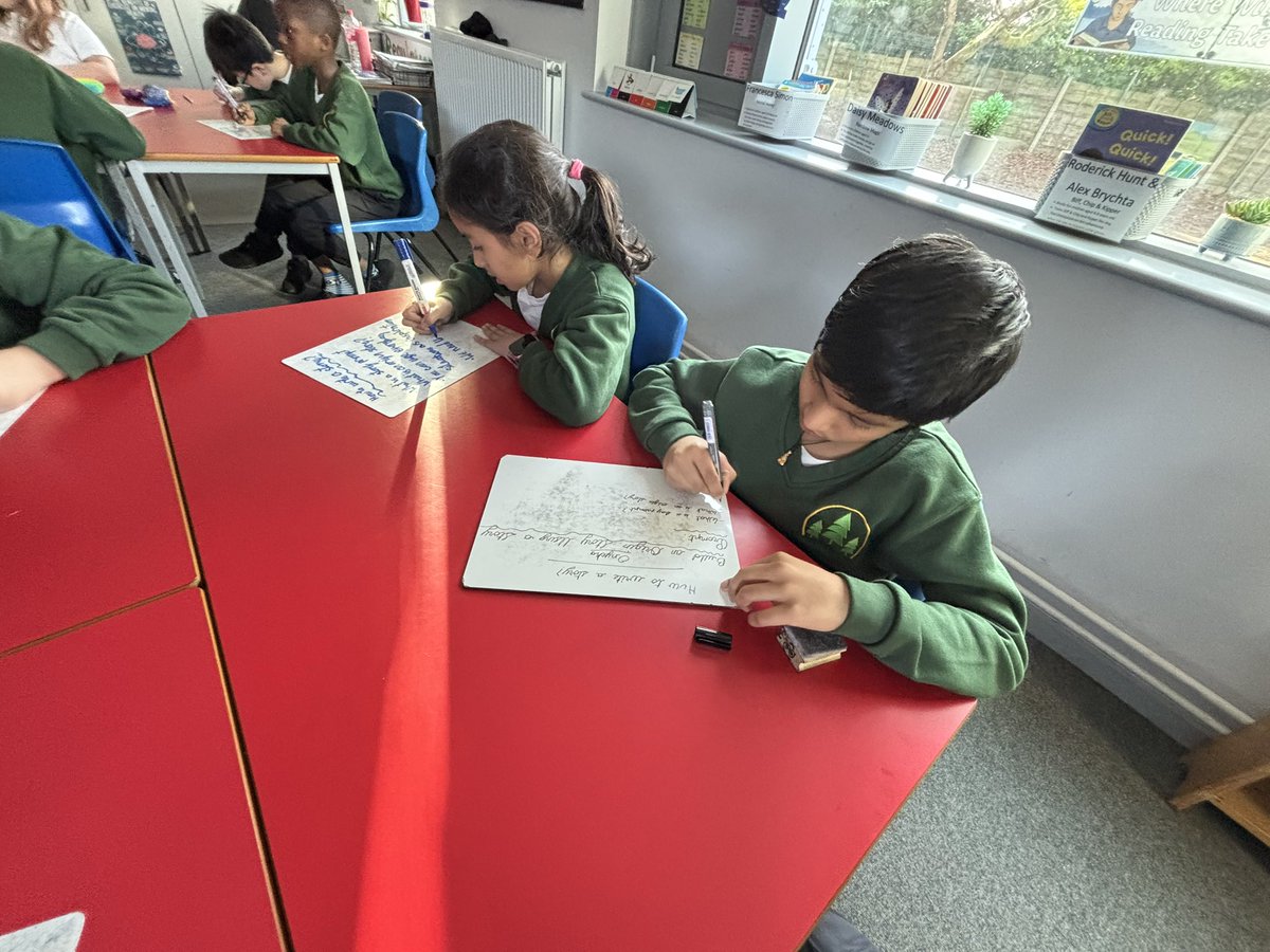 firsprimarysale's tweet photo. #Y4Poplar have started off #NationalStorytellingWeek by watching, creating characters, superpowers and friends and family to include in their story! Great start 💥 #firswriting https://t.co/K9Jbg1Pr2F