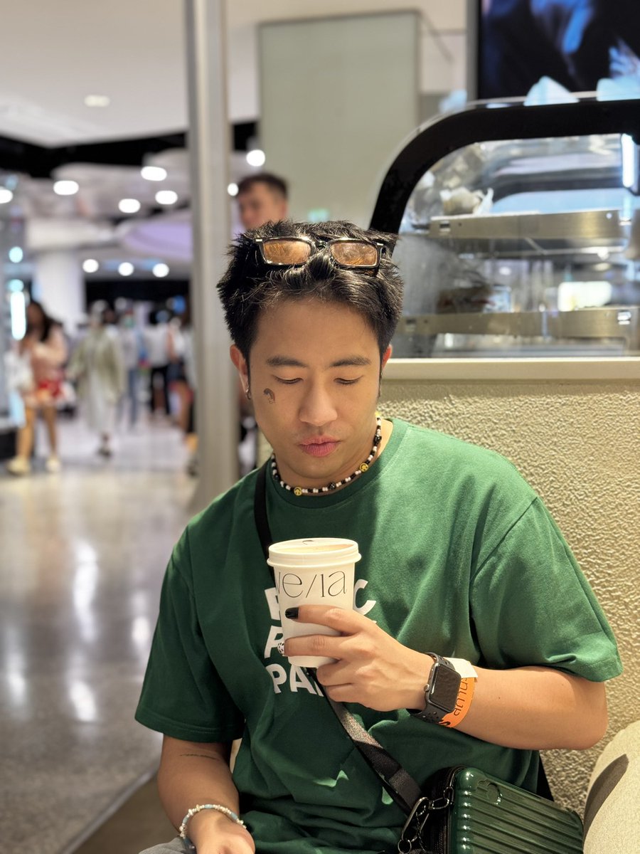 น้อง tweet media