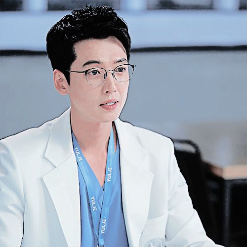 ☾ — 문대현 tweet media