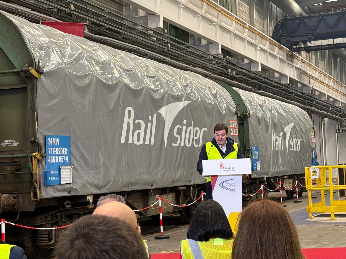 railsider_'s tweet photo. El pasado 22 de enero 2025, tuvimos la satisfacción de asistir a la inauguración del apartadero de la nueva #conexiónferroviaria de nuestro cliente León Coated Solutions en Villadangos del Páramo ( León). https://t.co/Odr3otEocK