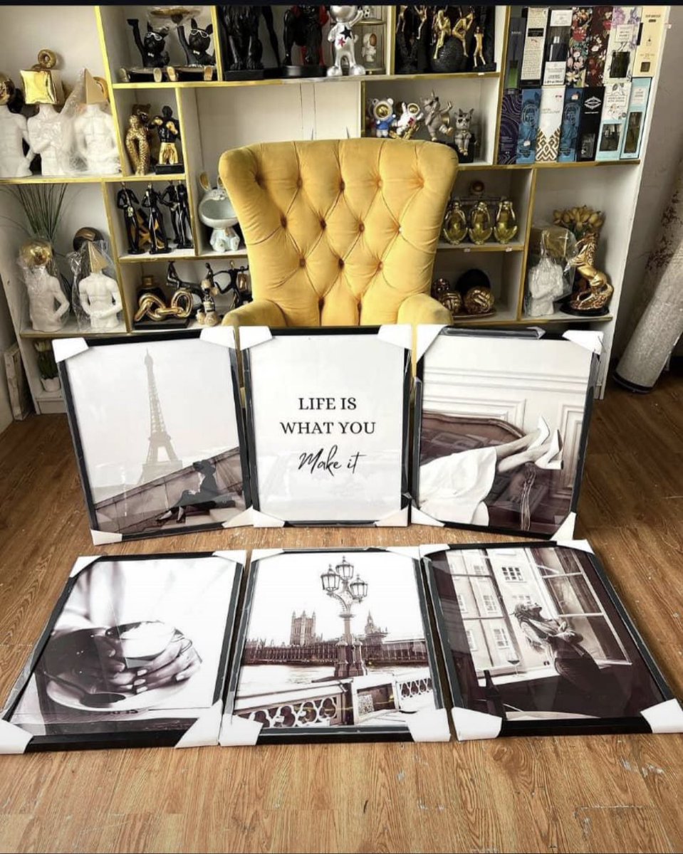 FarmPikin's tweet image. Get ready to take your home decor to the NEXT LEVEL with our stunning acrylic frames and arts!
Durable, sleek, and modern, our acrylic frames are perfect for showcasing your favorite memories, artwork, and more!
#AcrylicFrames #HomeDecor #ArtLovers #ModernDecor #WallArt