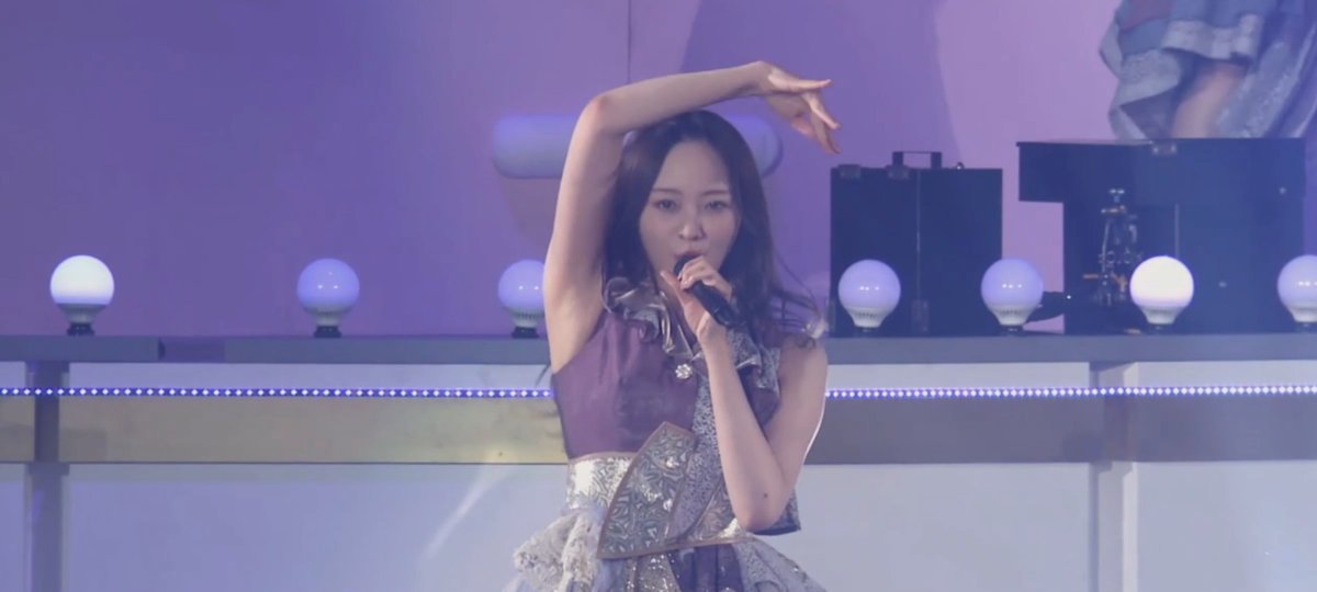 natanoja2006's tweet photo. #乃木坂46 #梅澤美波 #腋 https://t.co/fuZfzu7EWm https://t.co/tA1fSrIIME