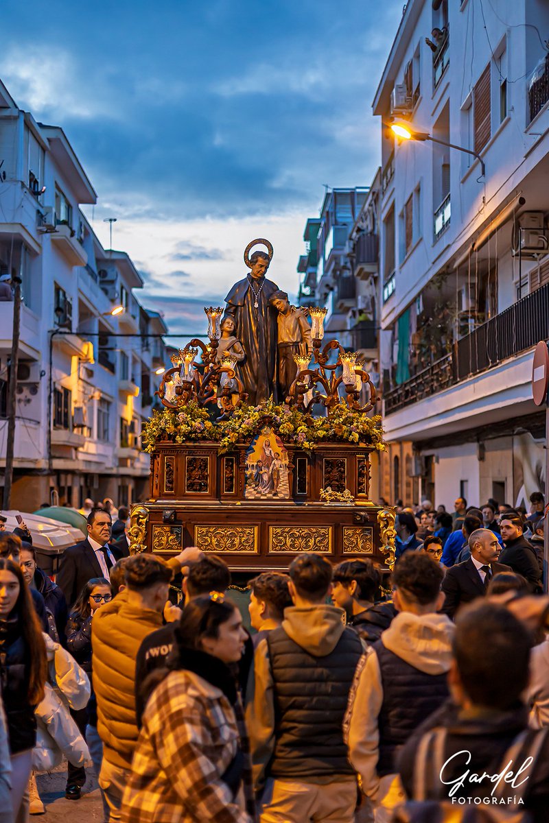 juanpian's tweet photo. Procesión Don Bosco Huelva 2025
@SalesianosEs  @ExpiracionSalud 
No utilizar las fotos sin permiso del autor https://t.co/fhCdakdXl4