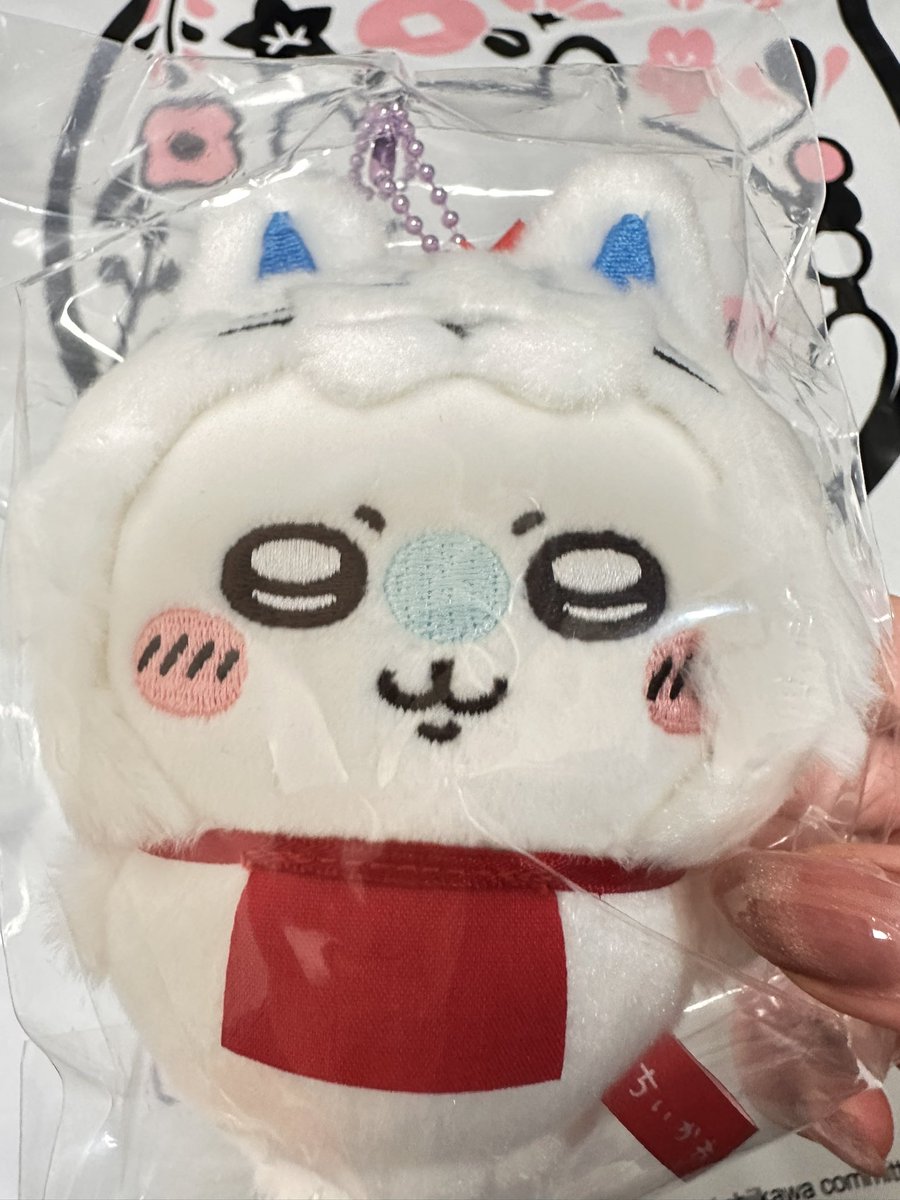 FFさんからの代行届いたっ♡♡
袋が想像の10倍デカくてビックリww
ももちゃんｶﾜｧ( ˊᵕˋ๑)//