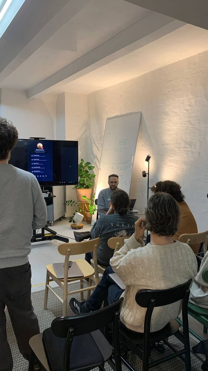 🚀 AI x Build - Workshop Recap🚀

Last week, we had an incredible session at the AI x Build Workshop in Berlin, bringing together AI enthusiasts eager to learn how to build AI projects quickly and without coding knowledge!

A huge thank you to everyone who joined and helped make
