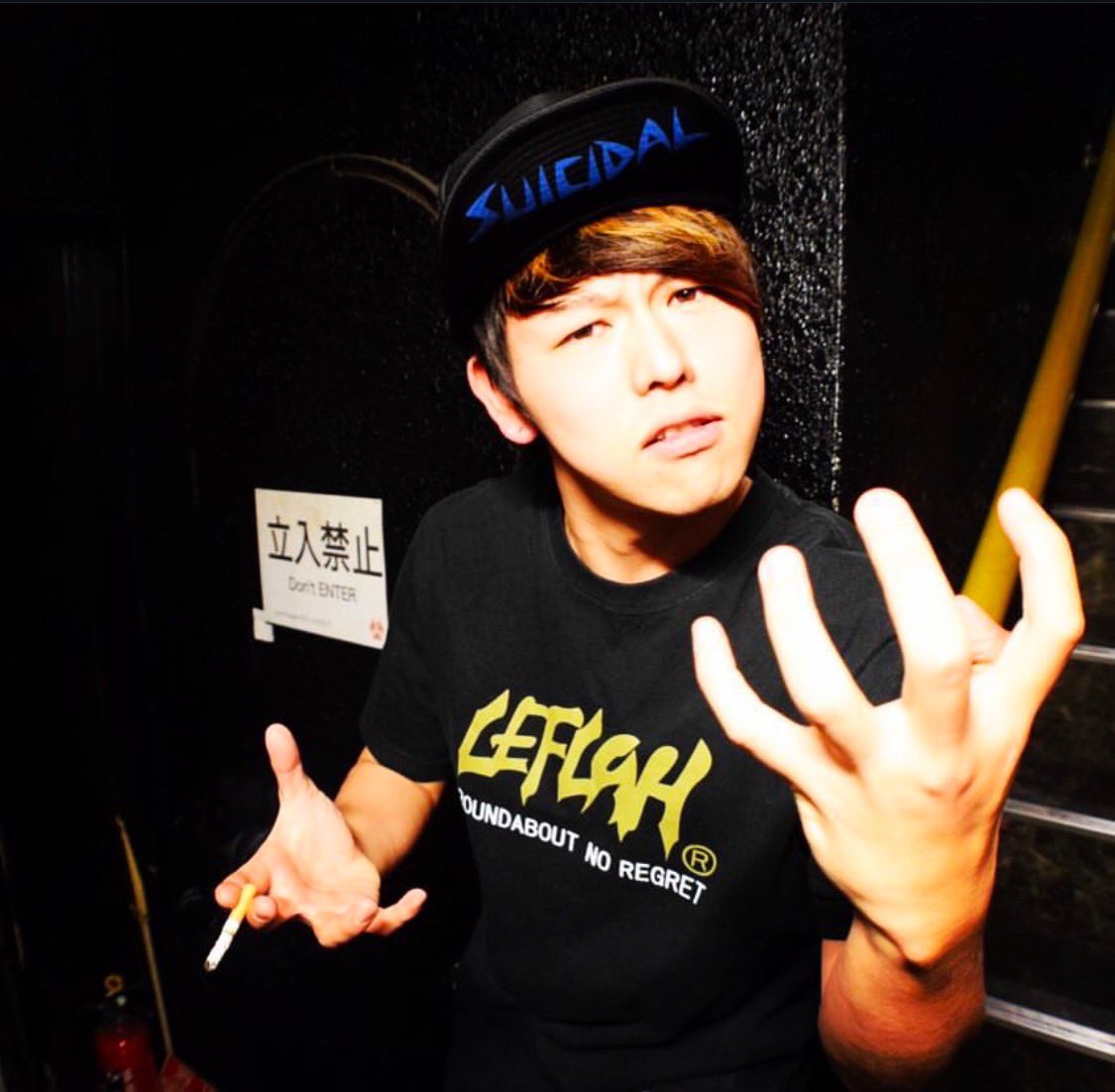 2/5新宿LOFT BARのサポートベースはAll Good Soldiersのやーしゅんです！

※スタジオ後にサポート発表動画撮ろうとしてたんですが、3人とも忘れて居酒屋に直行してしまった為、何も残せず…！

かわりにKYOUDAIとオルソーが出会った時期に撮られたであろう若かりし頃のやーしゅん貼っておきます！笑笑