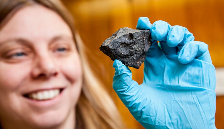 Science at the Natural History Museum (@nhm_science) on Twitter photo The Museum has one of the oldest meteorite collections in the world ☄️
Museum Scientist, Sara Russell is part of the NASA’s OSIRIS-REx mission team who have just published two papers analysing the sample return from asteroid Bennu. #MeteoriteMonday <a href="/NHM_Meteorites/">NHM Meteorites</a> The Museum has one of the oldest meteorite collections in the world ☄️
Museum Scientist, Sara Russell is part of the NASA’s OSIRIS-REx mission team who have just published two papers analysing the sample return from asteroid Bennu. #MeteoriteMonday <a href="/NHM_Meteorites/">NHM Meteorites</a>