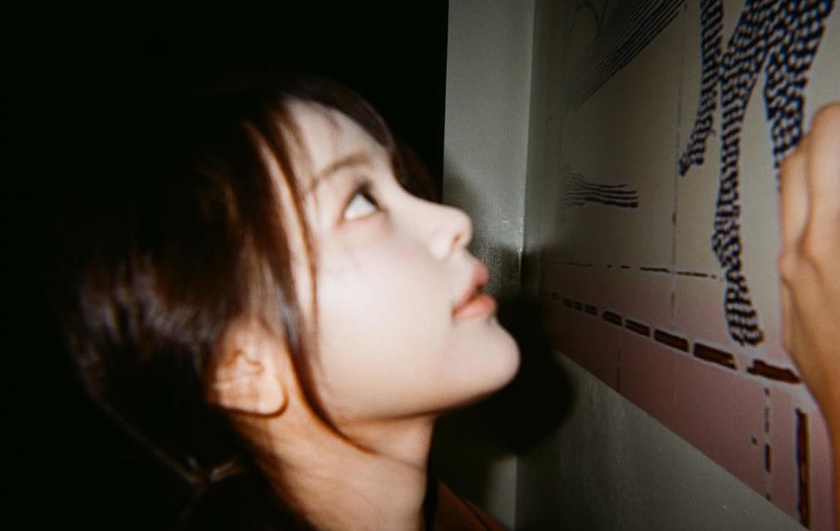 h2hspics's tweet photo. carmen instagram update 

#hearts2hearts #하츠투하츠 https://t.co/2Bjb8bTSOs