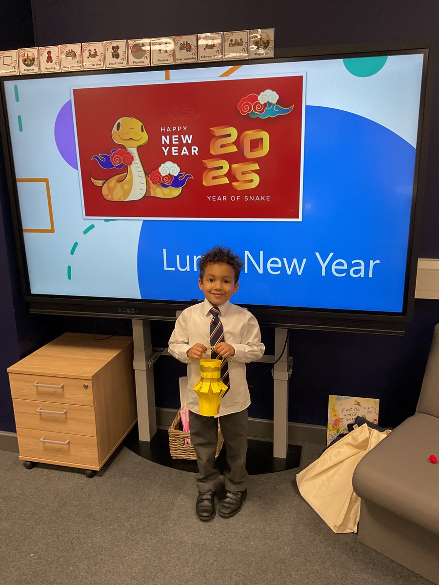 🐉| Chinese New Year

Last week, we celebrated Chinese New Year by making our own Lanterns! Thank you to one of our parents who came in to give a presentation on the meaning of Chinese New Year to all our pupils.