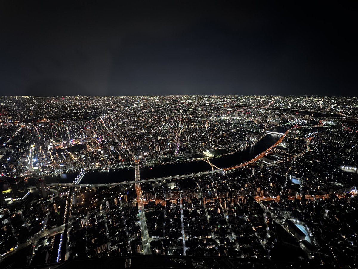KrakeKrakeKrake's tweet photo. Incredible Tokyo…
I wish: I could’ve stayed longer… and found *way* more vtuber merch 🙏 https://t.co/lzMIMtewVj