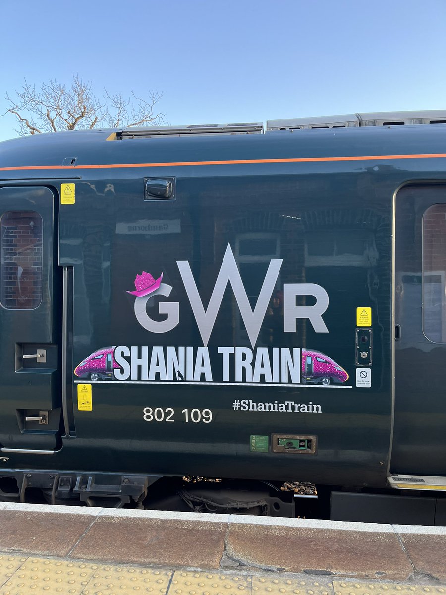 Natalie Roberts tweet media