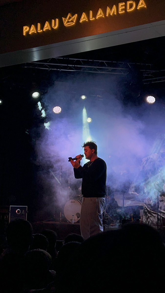 Aivan 🔮🌓 BACKLOG GRINDING tweet media