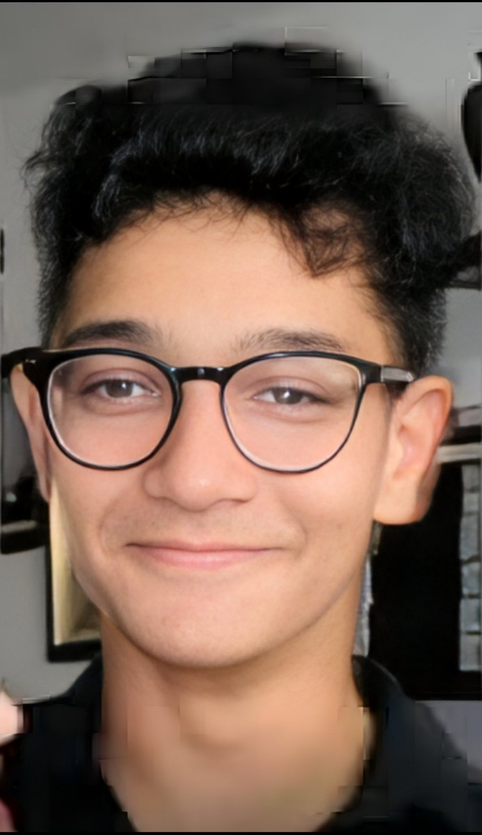 We are heartbroken and devastated . We mourn the untimely passing of Ayan Khan (17yrs), a brilliant poet, writer &amp; student.

Our hearts go out to <a href="/ShakeelkhanINC/">Dr. Shakeel Ahmad Khan</a> , CK and Zainab, family &amp; loved ones.

#AyanKhan #GoneTooSoon
Shabnam Hashmi , Gauhar Raza , Seher Hashmi, Sahir Raza