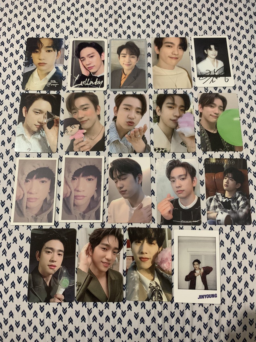 Azure_zio's tweet photo. @ustwonwoo Hello, if you’re still looking for Jinyoung PCs po. I have these 😊 https://t.co/qOctsMjn3j