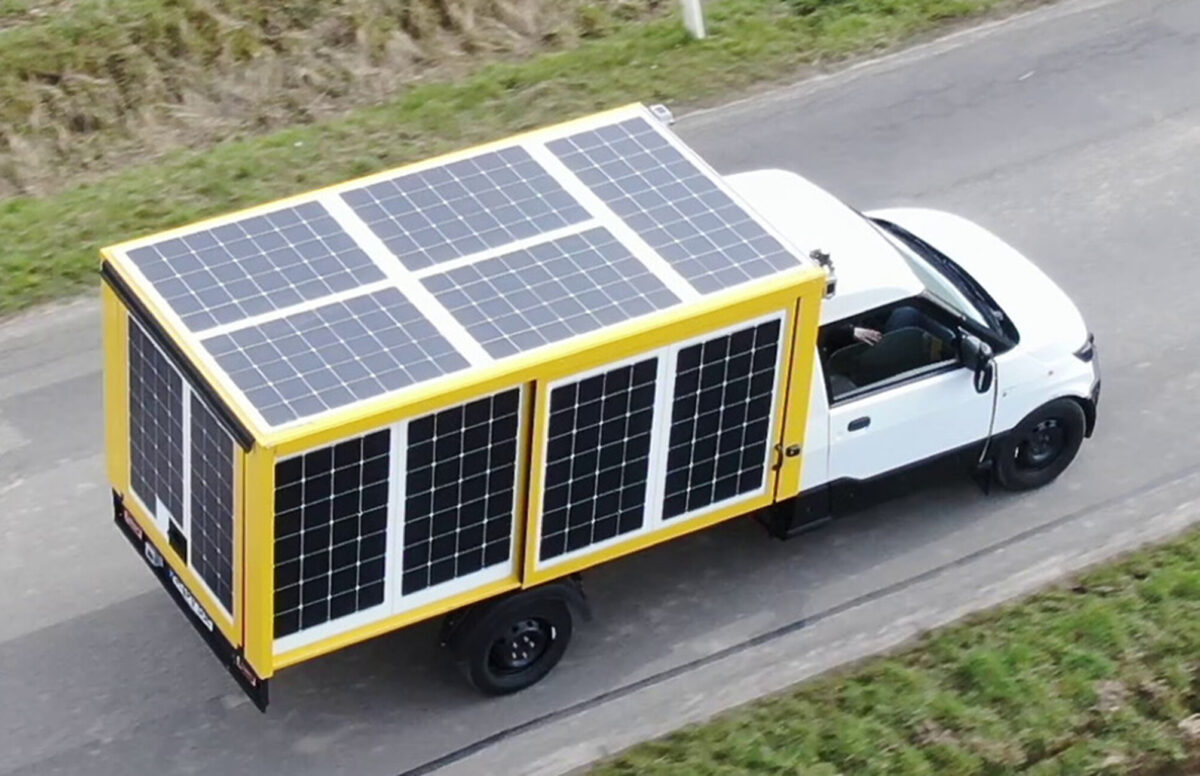 PV-powered electric vehicles can have up to 30% higher range: A European research team has installed solar panels on a light commercial electric vehicle and has tested their performance for four months. The… dlvr.it/THlKcj #RenewableEnergy #Photovoltaic #Technology
