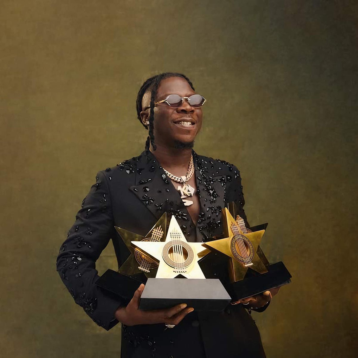 SAME ENERGY! —<a href="/stonebwoy/">THE TORCHER</a> 👑

Cc. <a href="/GHMusicAwards/">Telecel Ghana Music Awards</a>
