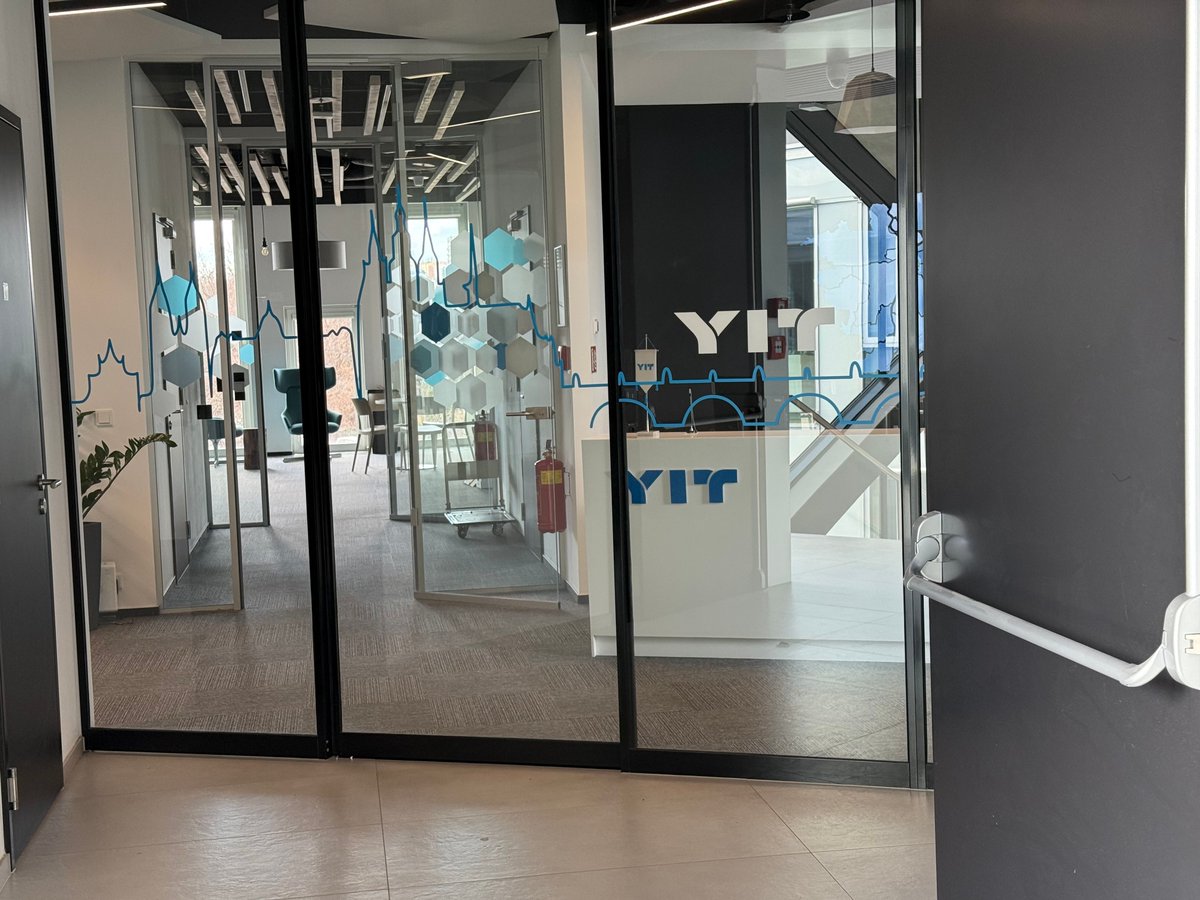 Michal Hardyn tweet media