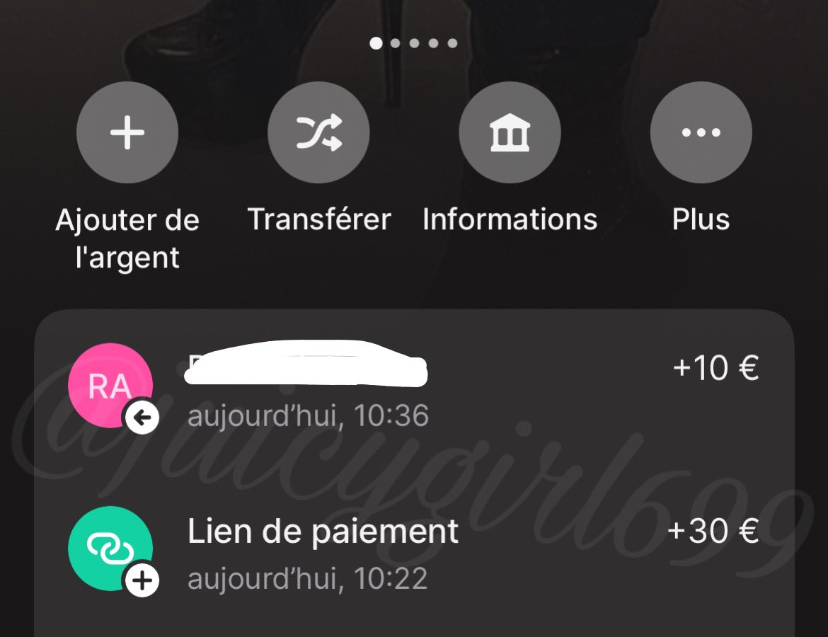 Ma s4lope de bon matin, était à g3noux devant la cam écoutant chacun de mes ordr3s, même s’ils étaient parfois s4les

À ton tour de te pr0sterner et de m’0béir à chacune de mes volontés 

👸🏽🦮

#soumis #findom #femdom #bdsm #feet #moneyslave #smokefetish #pegging #offrande