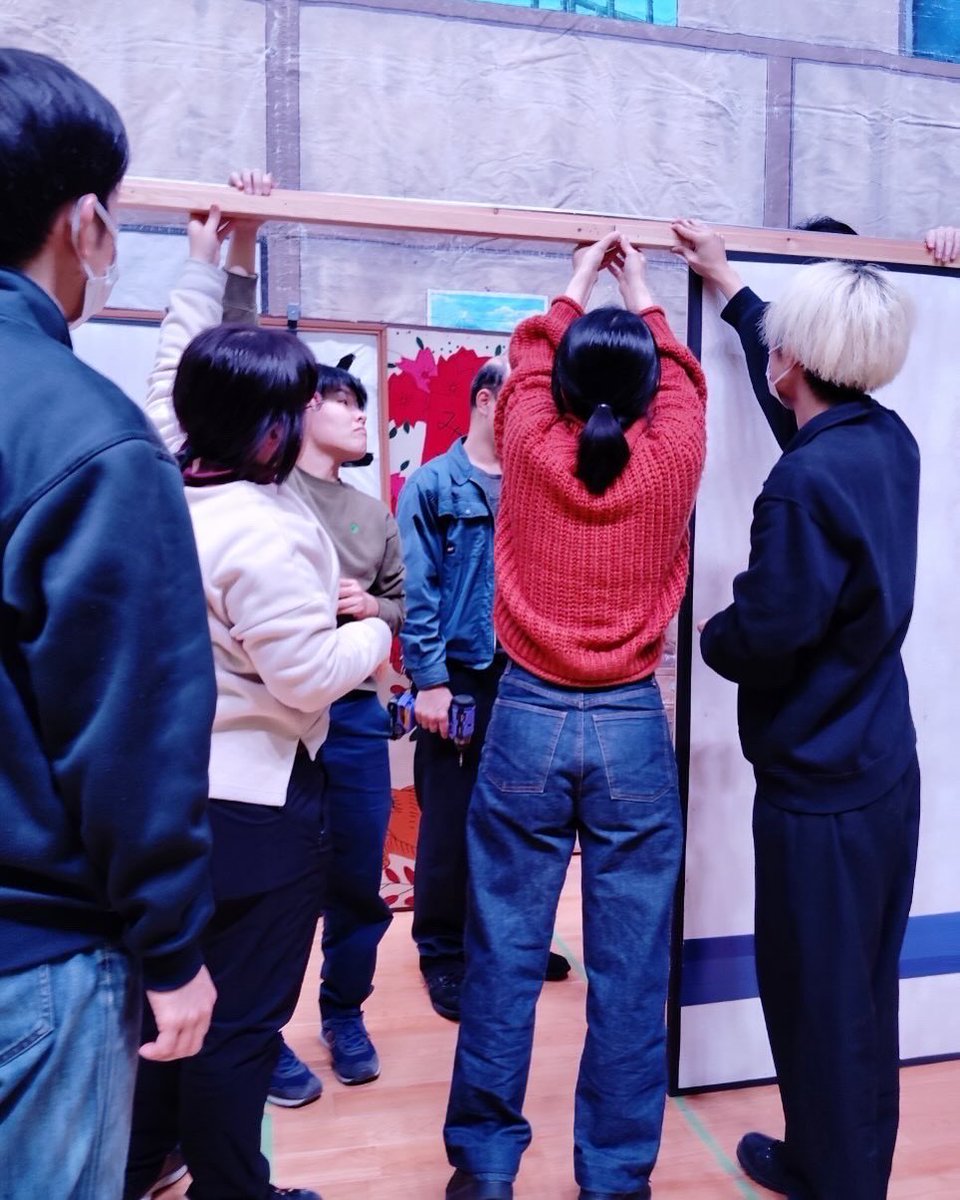 Plus_One2022's tweet photo. 【 ホール稽古✨ 】

貴重なホール稽古でした！
新たな課題も衣裳修正も
たくさん意見をいただいて
より良いものに仕上がってきていますー！！

↓ お申込みはこちら
https://t.co/R5wz5wSx1B

推しメンバーがいる方は応援コメントもぜひ

#plusone #プラスワン
#演劇 #芝居 #公演 #劇団
#神戸 #三ノ宮 https://t.co/csPZSsiICo