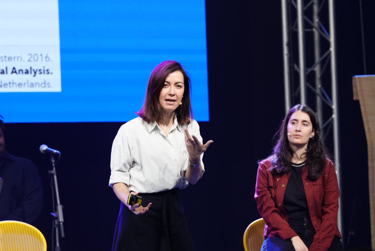 De niña, <a href="/luzrello/">Luz Rello</a> sufrió el fracaso escolar como consecuencia de la dislexia. Hoy es una reconocida investigadora en este campo.

Luz ha desarrollado una app que detecta el riesgo de dislexia en 15 minutos ⏰