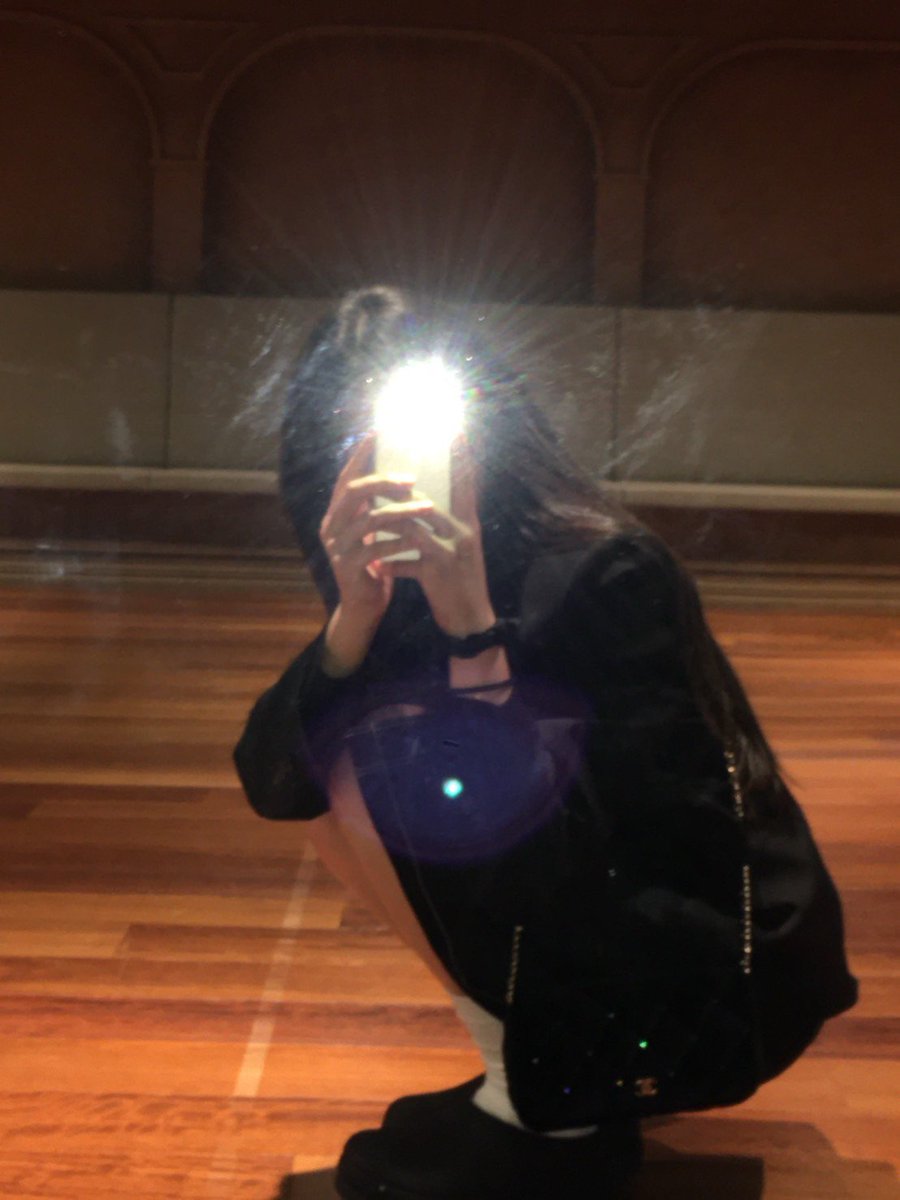 roraleef's tweet image. Looking good, feeling even better! 📸🖤