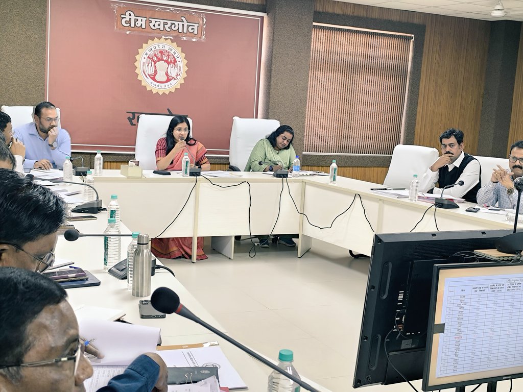 Collector Khargone tweet media