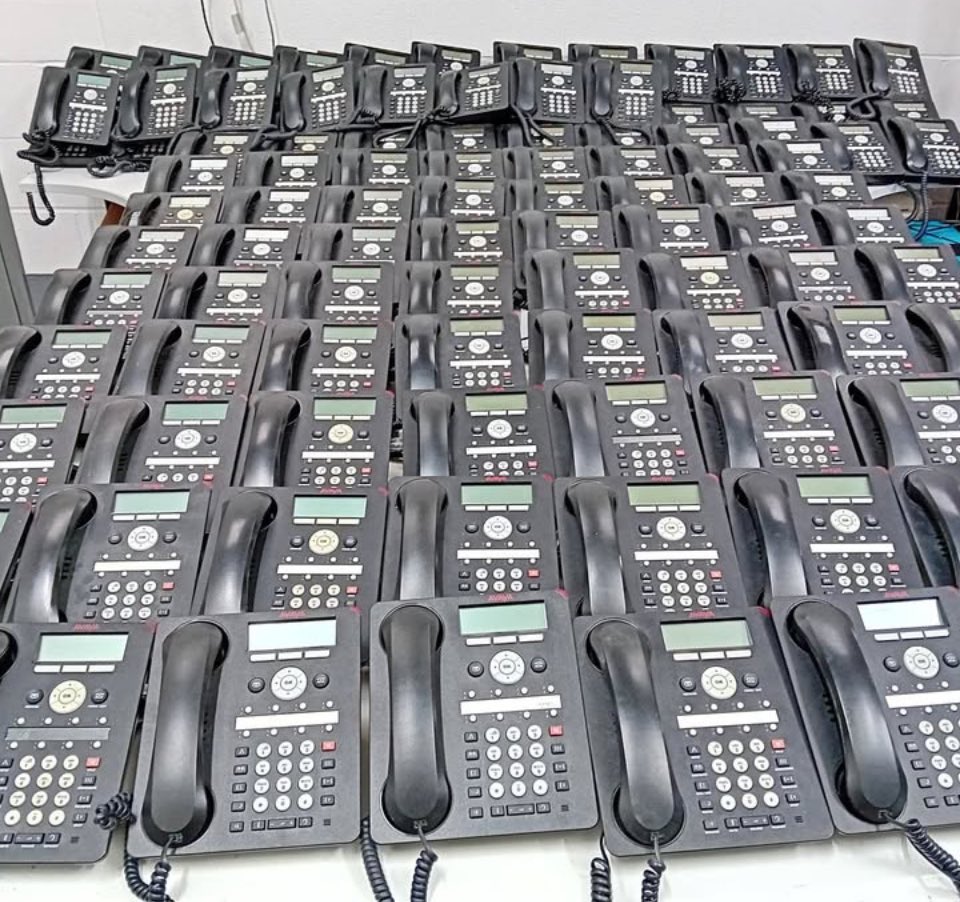 1) Your old equipment doesn’t need to go to waste, at Sterry Telecom, we believe in creating a sustainable future. We buy telecoms equipment from businesses to renew, repair, and recycle. This means that your old equipment can earn money and make a positive environmental impact!