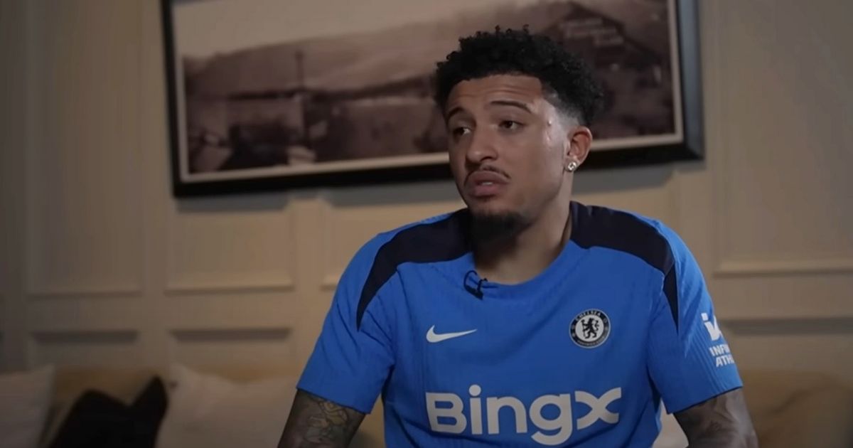 MirrorFootball's tweet photo. 👋 Jadon Sancho was among the current and former Manchester United players to wish Marcus Rashford well after his Aston Villa switch

Sancho completed a loan exit himself in the summer, with a permanent departure set to follow 👇

https://t.co/Al7V5qlO2T https://t.co/Zbb9BmqZAp