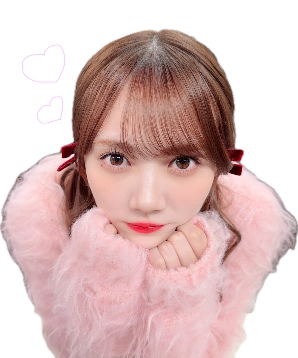 nogizaka46's tweet photo. 【ブログ更新 田村真佑】 冬のお洋服🐱 https://t.co/LxRL1qkBGm https://t.co/jax9ymHGsD