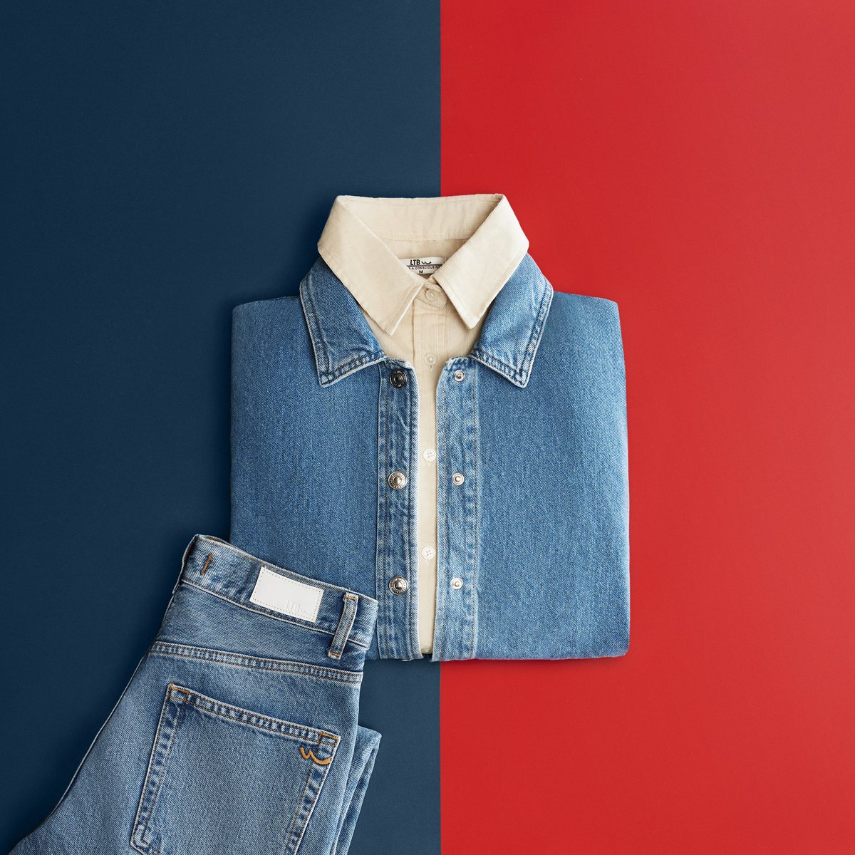 Aşk gibi denim de zamansızdır! Sevgililer Günü’nde stilinize uyum katacak denim parçaları LTB’de!
Jean: Vanetta Jaela Wash
Gömlek: Zeta Alessa Wash