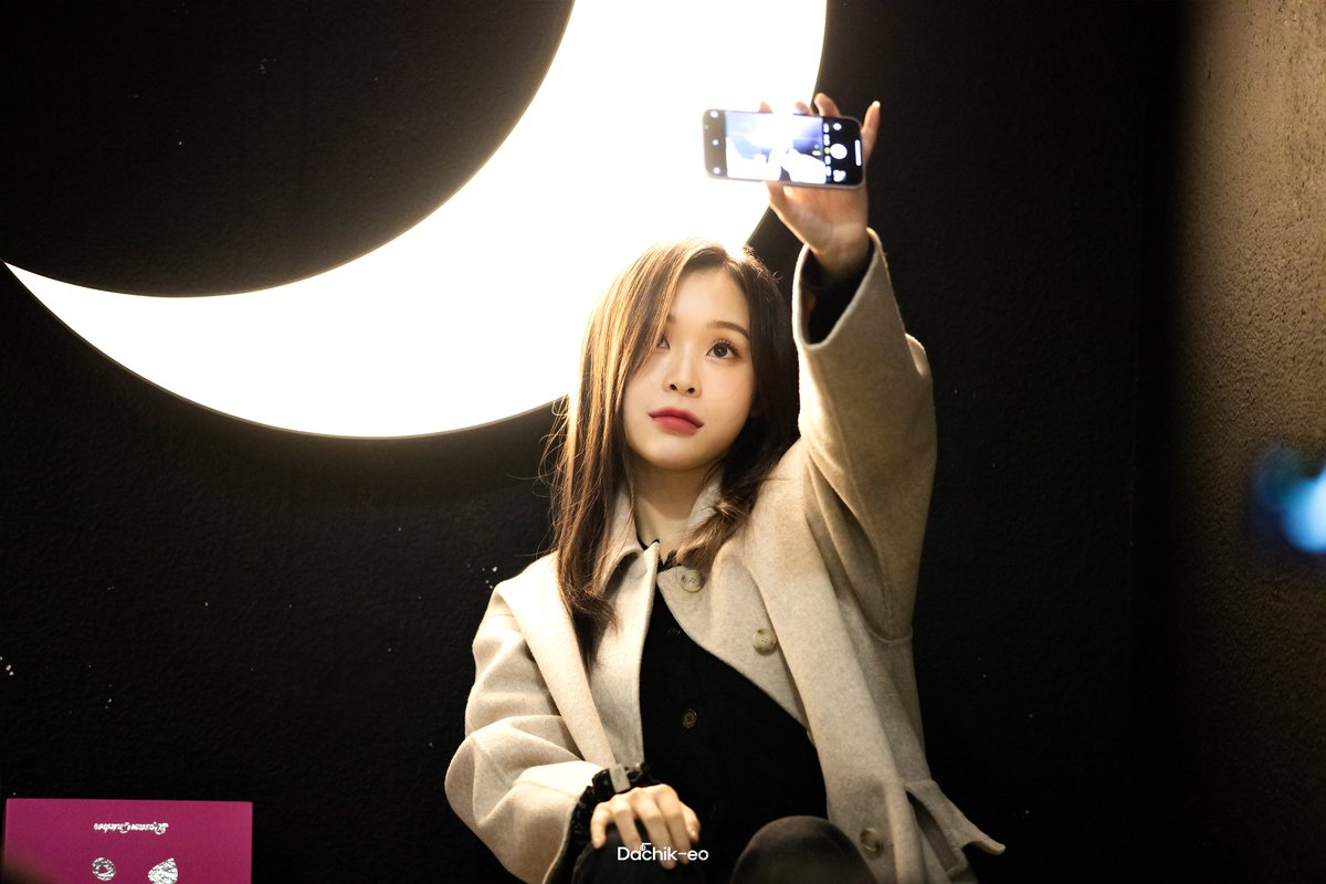 20250203 DREAMCATCHER (드림캐쳐) 가현 생일카페 - 로얄마카롱 신사점 
#DREAMCATCHER #드림캐쳐 #GAHYEON #가현 #HappyGAHYUNday #신전의공주는가현이다