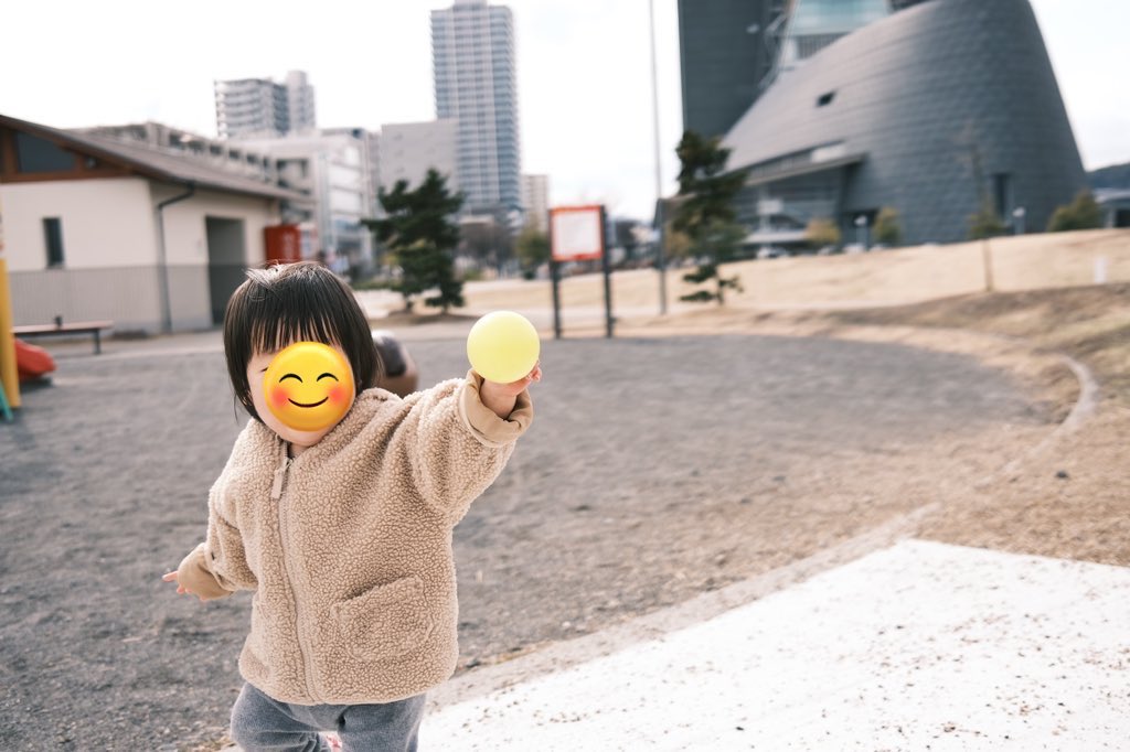burgerking_lov3's tweet photo. x100vレンタルした。
写りとてもよく、光学ファインダー搭載でとても楽しいカメラでした📸
欲しいよね…(買えない) https://t.co/zGvVZ1fCRL