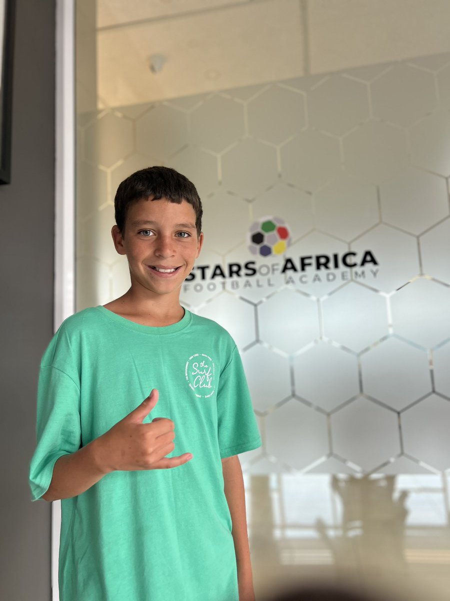 Moruti Serakalala joins Stars Of Africa on a full scholarship with one of the best football academy in the country which produced the likes of Tito Maswanganyi, Tokello Rantie, May Mahlangu and Tefu Mashamaite. 

All the best to the young man!