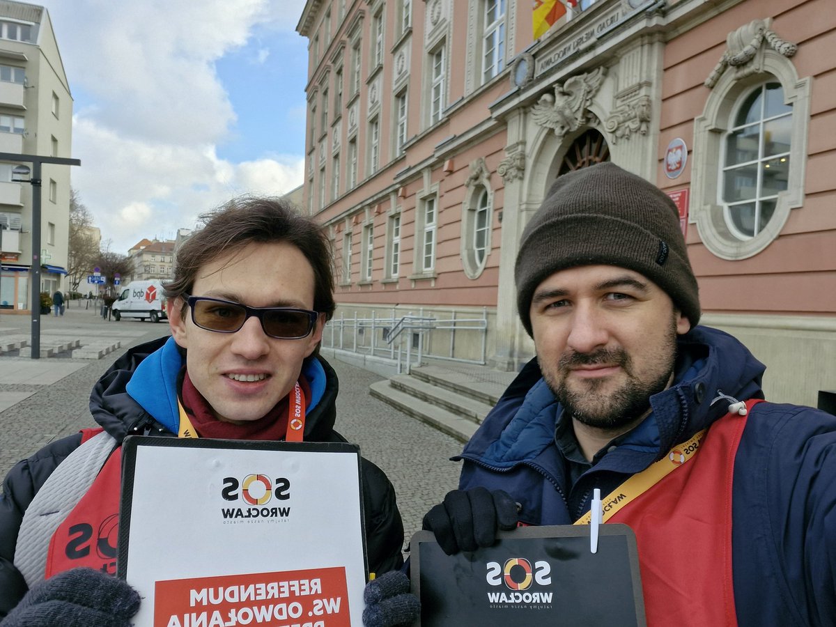 Piotr Uhle tweet media