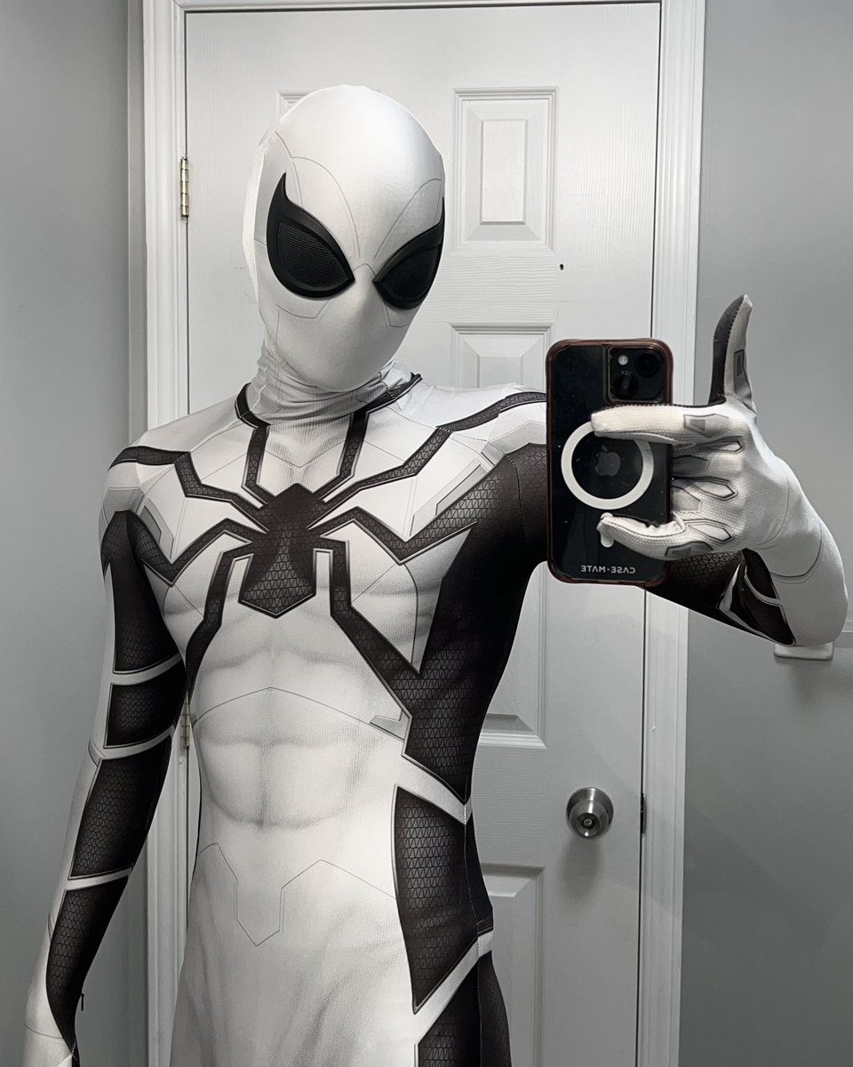 capital spidey tweet media