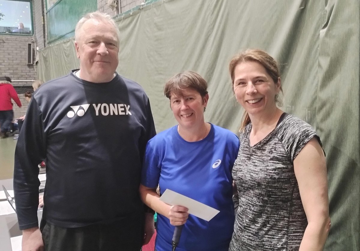 LBattledor40150's tweet photo. Masters Silver Lancashire is back! #whataweekend Many congratulations to all players and big thanks to the organisers @MHRacquetsClub Over 100 players competed, more than 40 of them from #lancashire @BadmintonEnglnd @Yorksbadders https://t.co/RgRVNvqkPa
