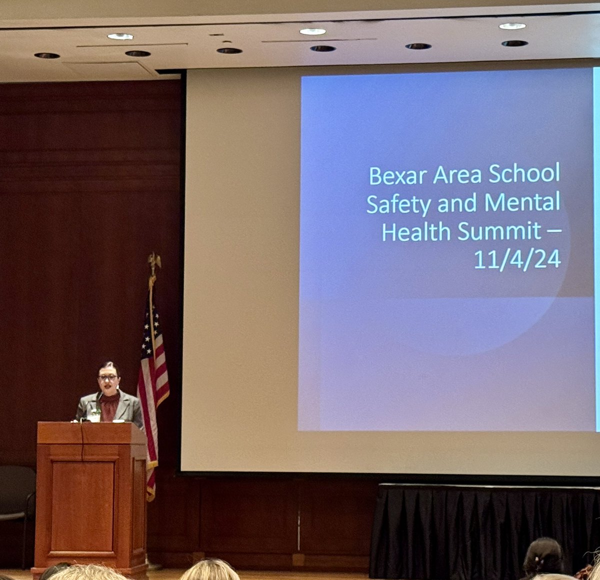 TXHealthyMinds's tweet photo. Glad to be working with law enforcement and behavioral health experts from SA this morning at the Capitol. https://t.co/QfwObVbQsn https://t.co/nxBGMXjxZR