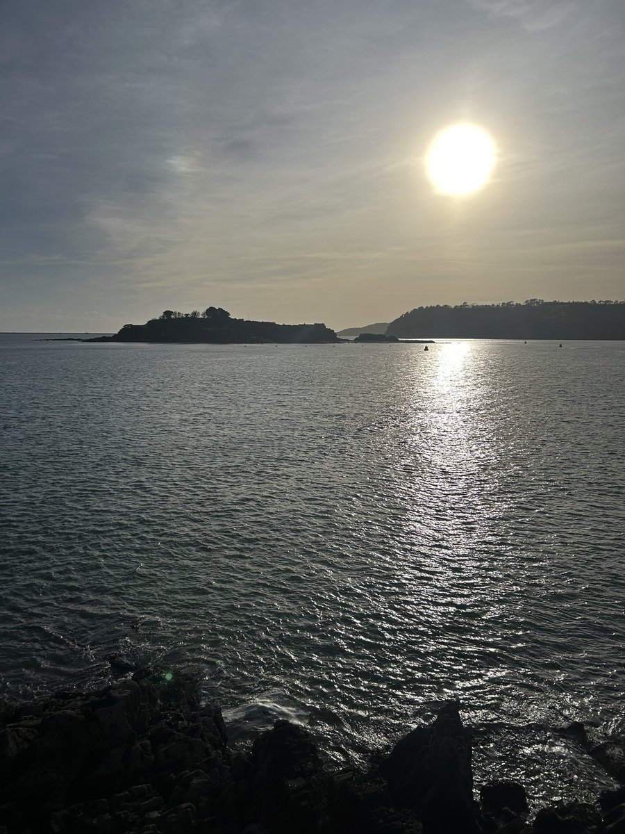 tanyajbee's tweet photo. A different angle of a familiar and usually comforting view…trying to see things from a different perspective. And breathe. https://t.co/DJOXvht3Xz