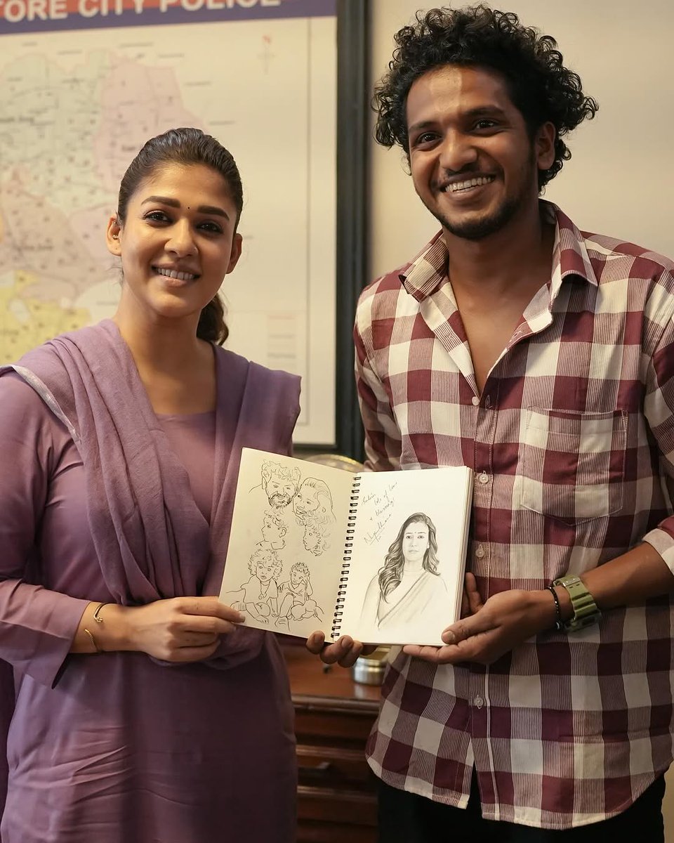 Nayan_Universal's tweet photo. Lady super star Recent click ❤️
#Nayanthara #LadySuperStar #Dearstudent https://t.co/LtrDLQ9kP1