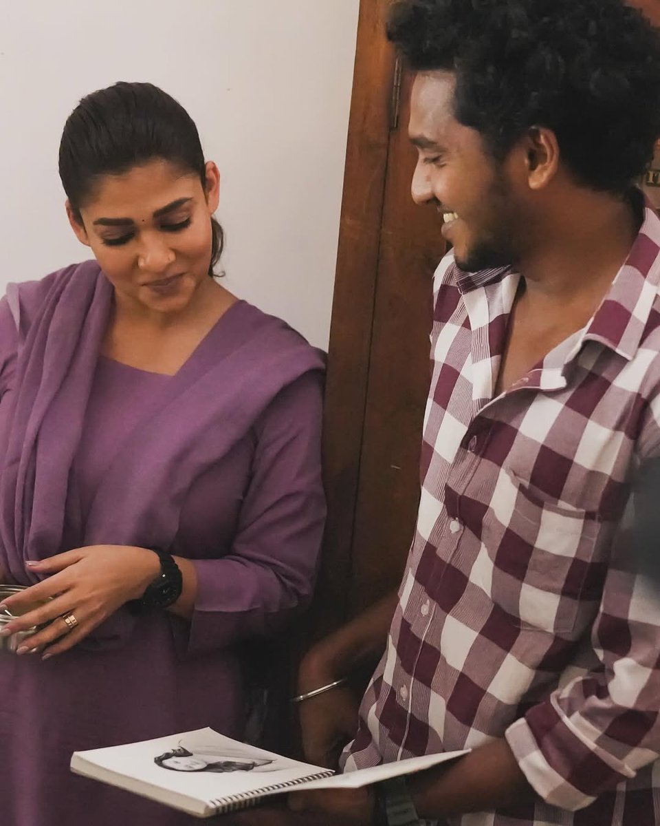 Nayan_Universal's tweet photo. Lady super star Recent click ❤️
#Nayanthara #LadySuperStar #Dearstudent https://t.co/LtrDLQ9kP1