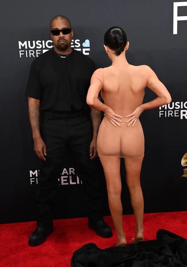 DaPointEnt's tweet photo. #GRAMMYs #Grammys2025 most talk about power couple Kanye and Bianca. https://t.co/XPldevNbaB