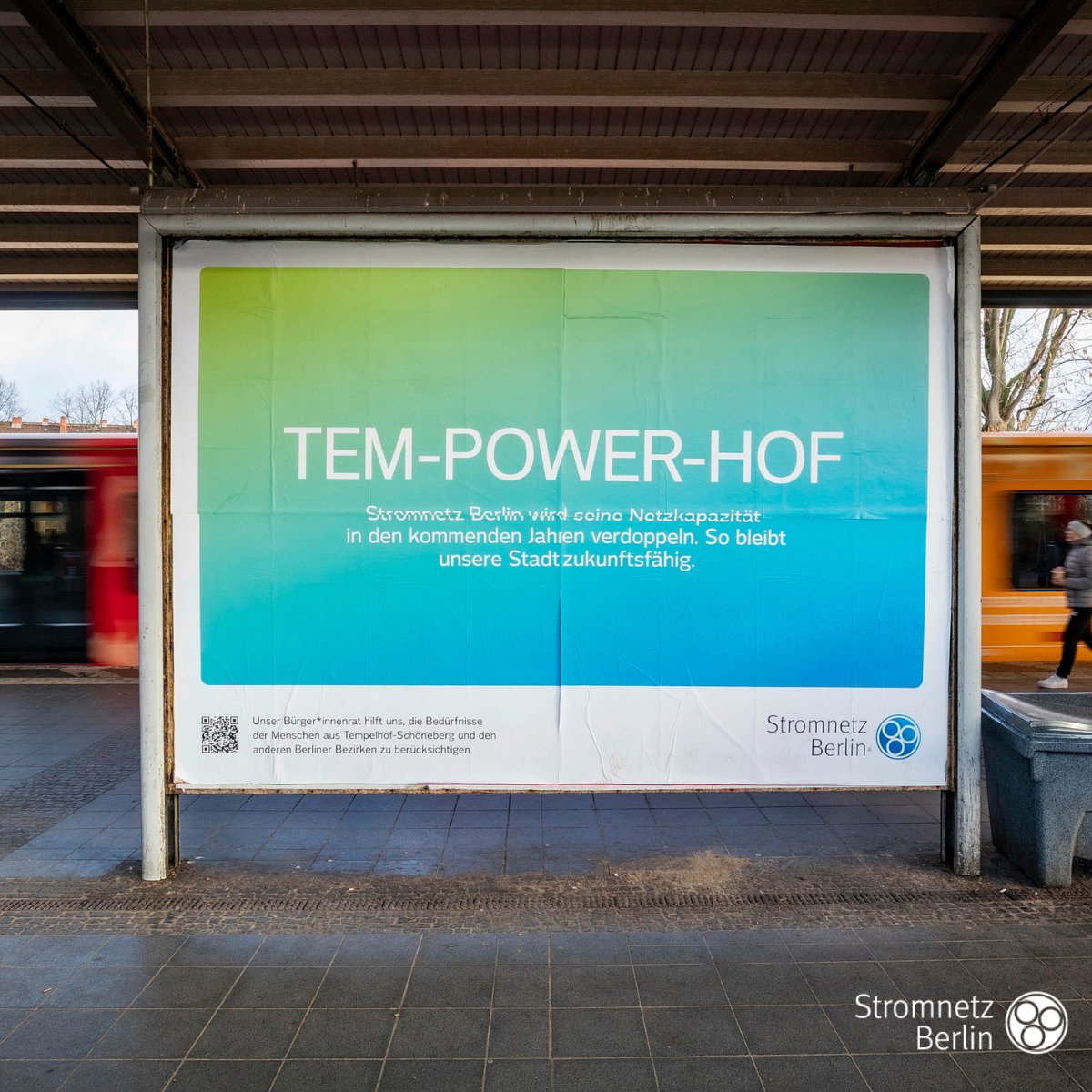 Zum Abschluss unserer Plakatkampagne hat unser Bürger*innenrat gemeinsam mit dem stellvertretenden Bezirksbürgermeister Matthias Steuckardt unsere Plakate in #Tempelhof-#Schöneberg vorgestellt. Danke an alle Beteiligten für den spannenden Austausch und die engagierte Arbeit!