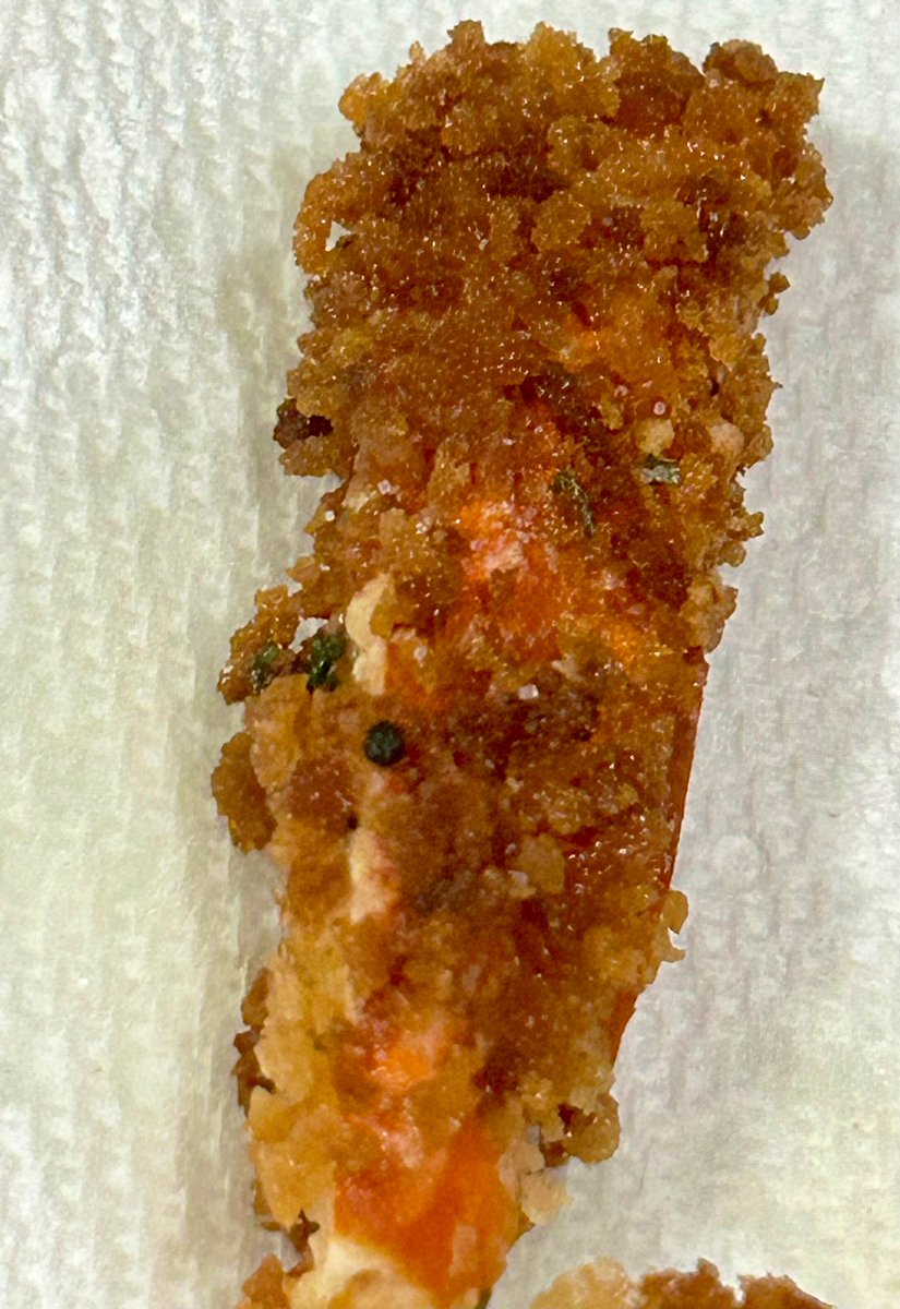 Essau1969's tweet photo. #MushroomMonday 👀 Chicken of the Woods 😋 #Food #Yum #Forage https://t.co/P70tIbHWkH