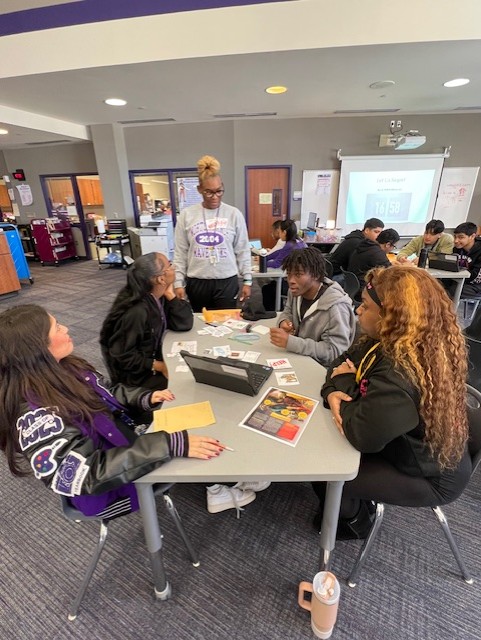 Coach Felicia Spivey tweet media